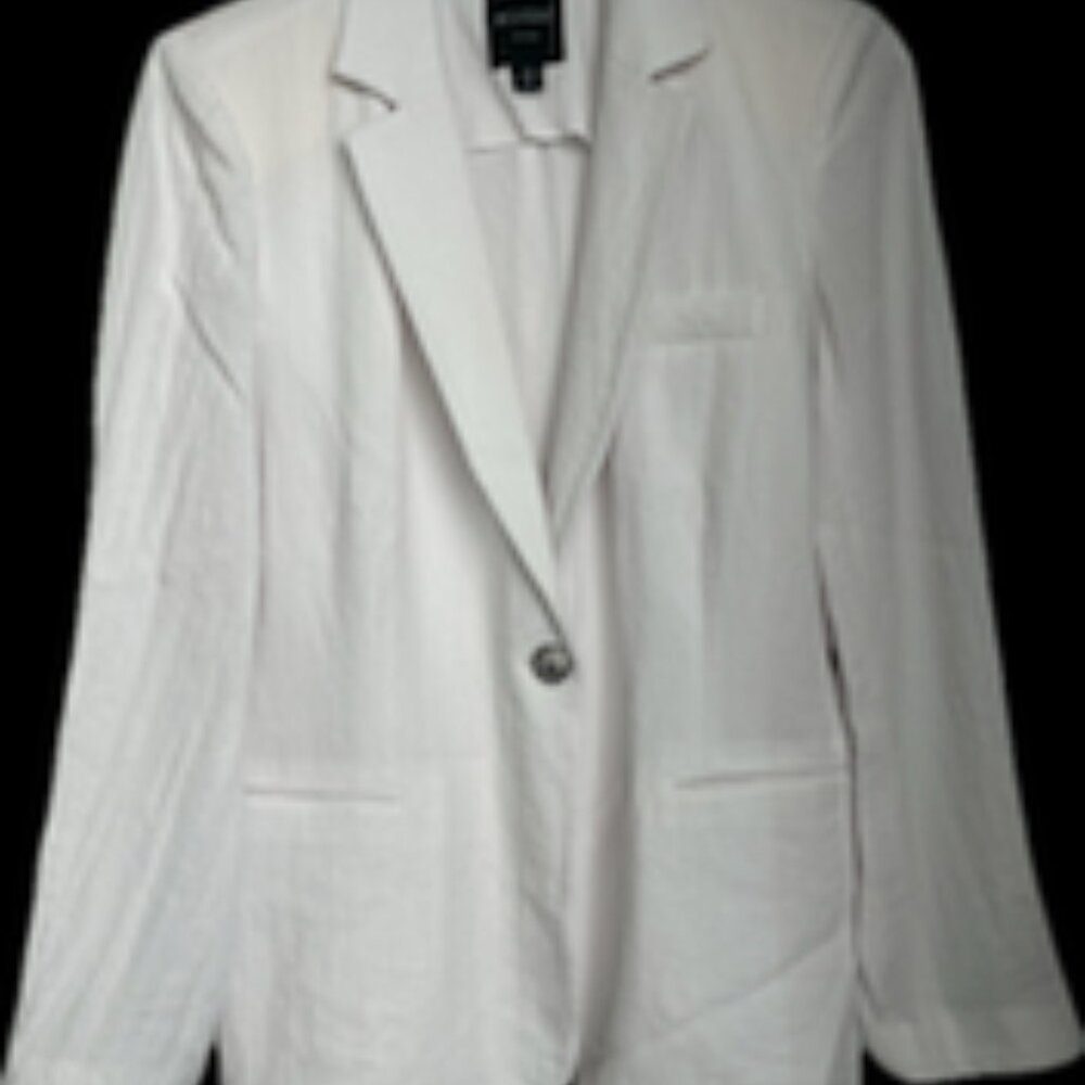 Insight New York white blazer one button NWT